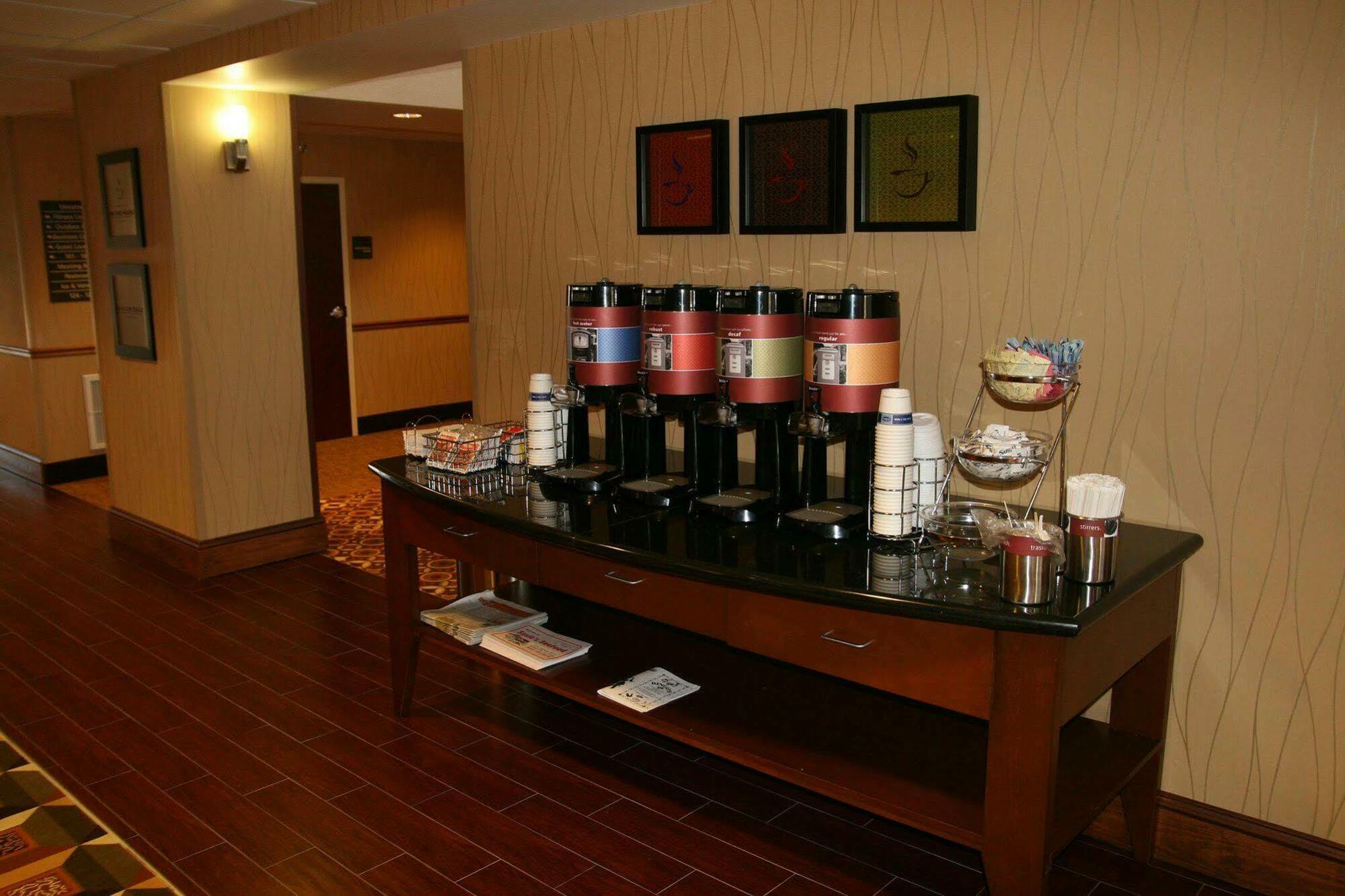Hampton Inn & Suites מורגן סיטי מראה חיצוני תמונה